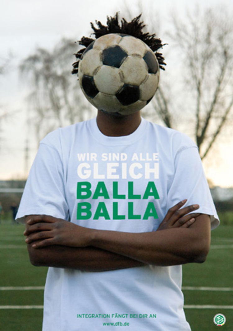 Dfbposer gabriel02