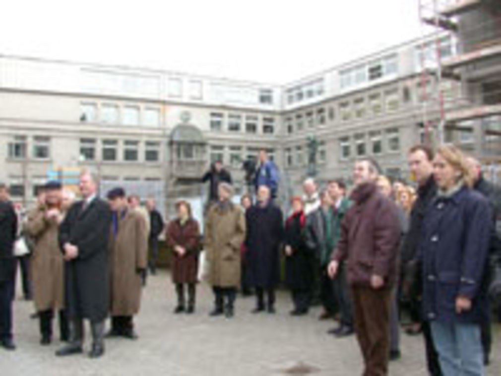 103 0 3092671014637081