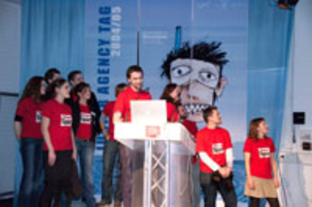 1041 0 9241741106585551