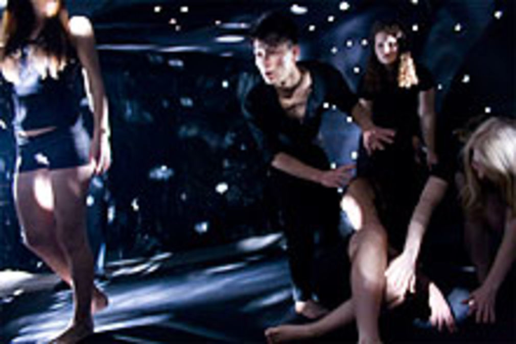 Fjt hfg nina ansari war 2010 01