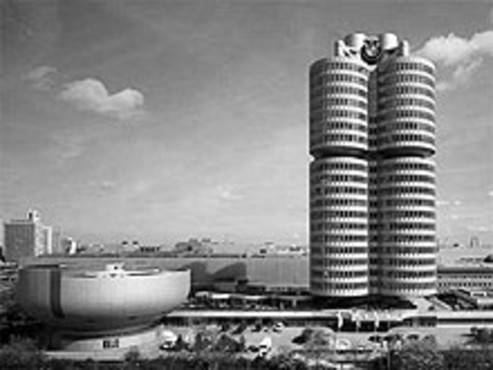 Lines of beauty 02 bmw museum