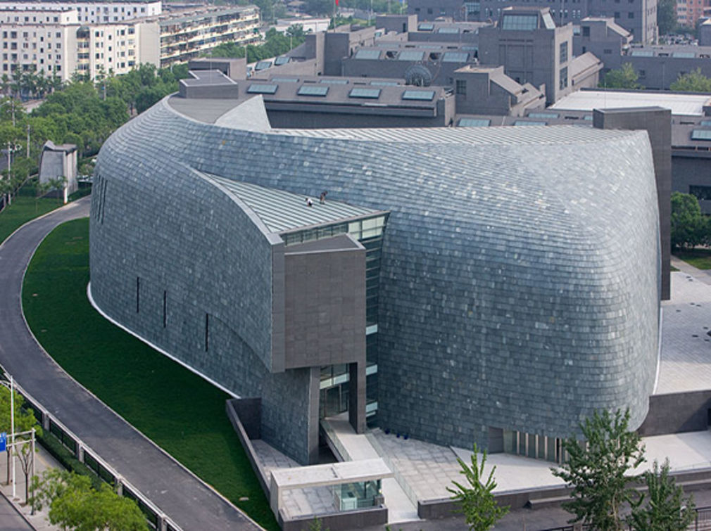 Cafa art museum design by arata isozaki01