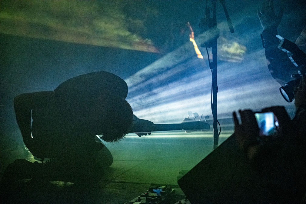 A place bury stranger levitation 2019 by kyungho dsc5819