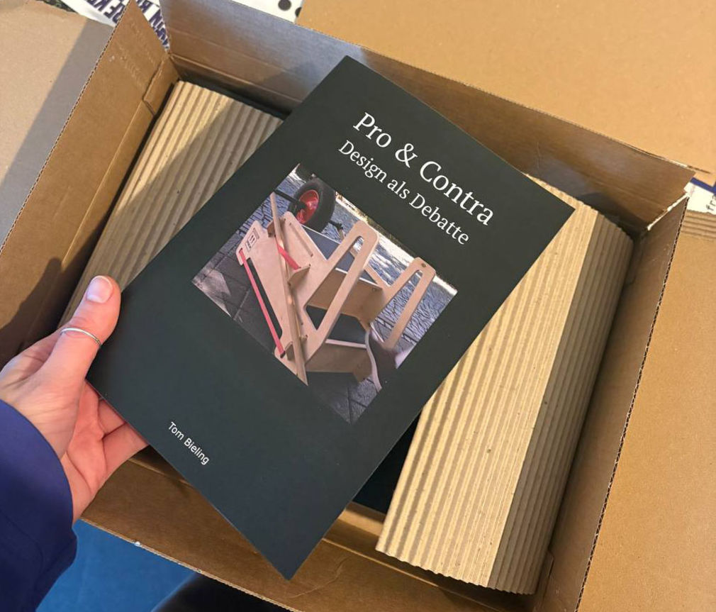 Tombieling proundcontra designalsdiskurs cut